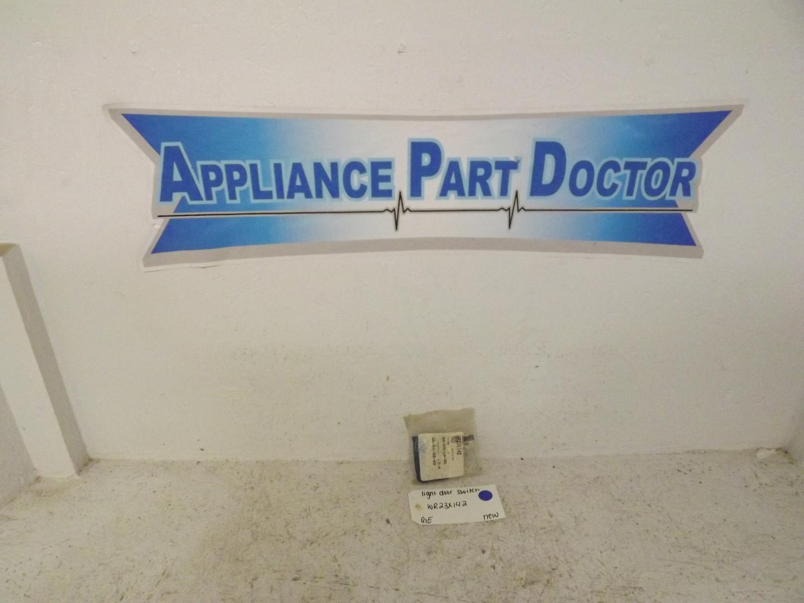 GE Refrigerator WR23X142 Light Door Switch New GE Refrigerator WR23X142 Light Door Switch New